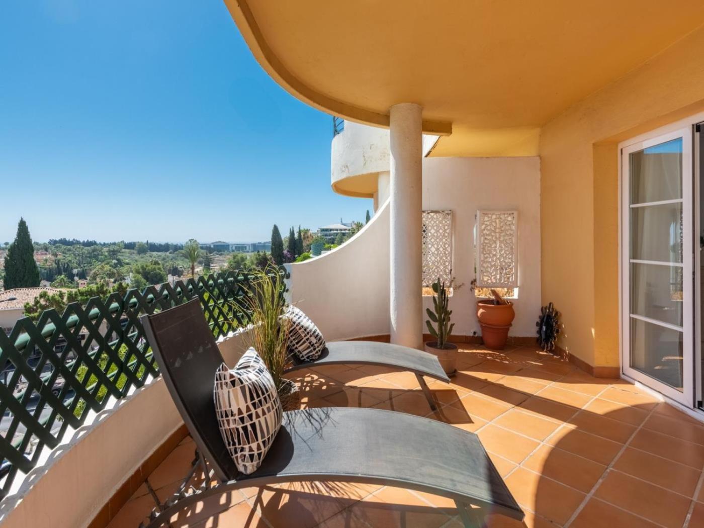 Senorio De Aloha Apartment Marbella